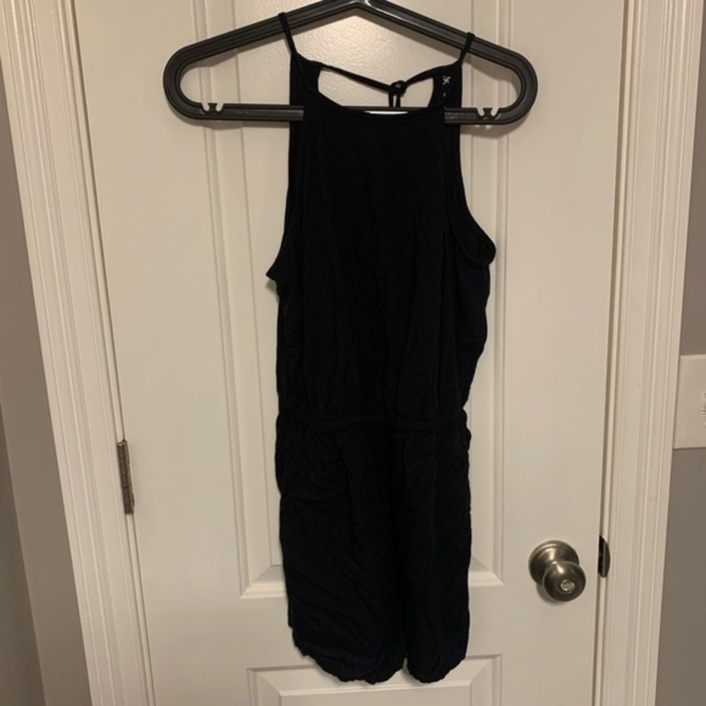 So | black romper